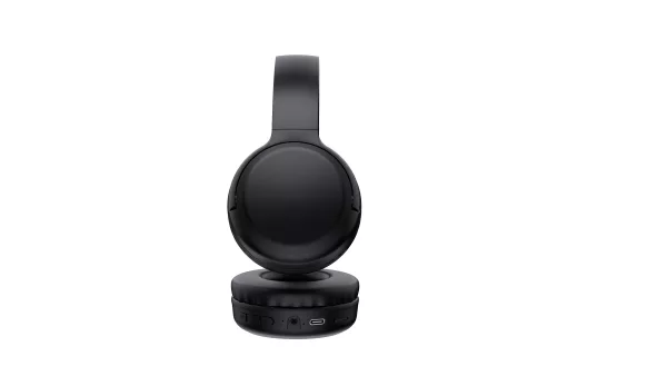 Kids Bluetooth headphones with mic offer safe volume and 60-hour playtime