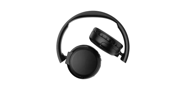 Kids Bluetooth headphones with mic offer safe volume and 60-hour playtime