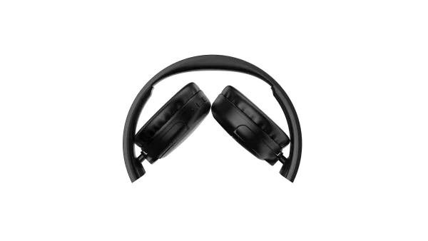 Kids Bluetooth headphones with mic offer safe volume and 60-hour playtime