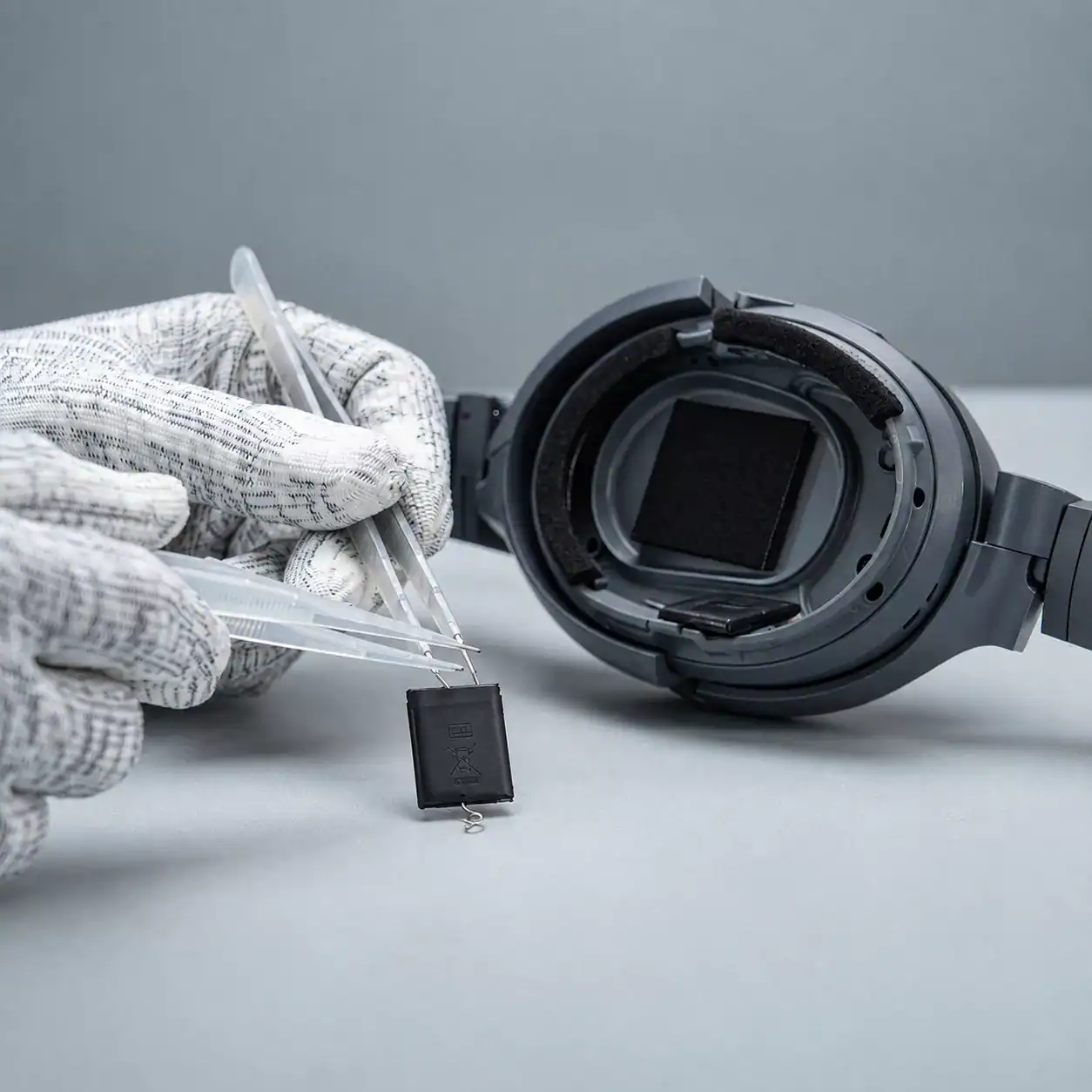 Test Headphone Battery Life Before Mass Production